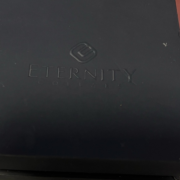 Locking Titanium Chain Necklaces One With Celtic Knot Pendant 15 & 18in Eternity - Picture 4 of 9